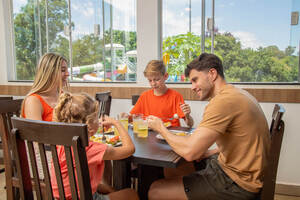 Lanchonete E Restaurante 08